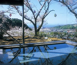 �����R��