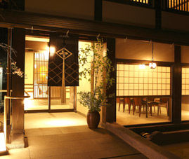 ��艷��@���ف@���h�@���R