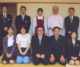 �z�e���v���U�A�l�b�N�X����