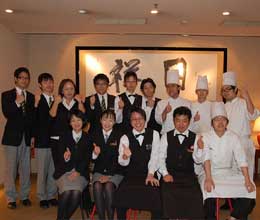 �}�C���N�[���ˌ�