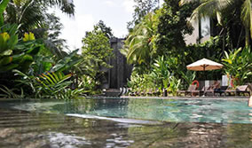 シロソ　ビーチ　リゾート　セントーサ