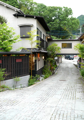 ゆじゅく金田屋