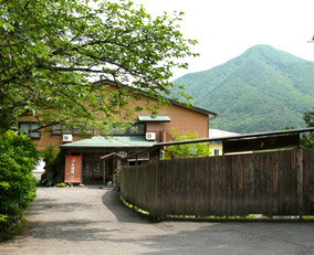 月がほほえむ宿 大峰館