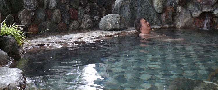 鬼石観光ホテル