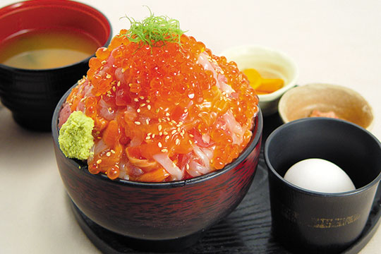 伊豆高原ビール 本店　漁師の漬け丼膳