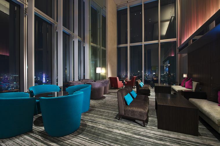 あべのハルカスで記念日デート『大阪マリオット都ホテル』バーラウンジ