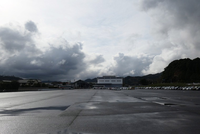 足立美術館の駐車場