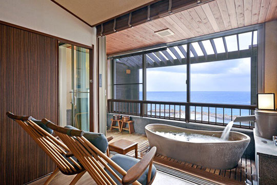 白浜温泉　ホテル三楽荘