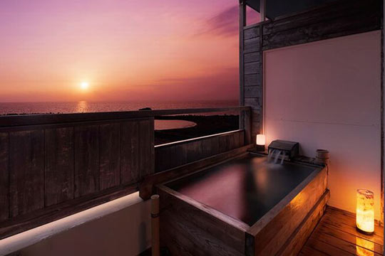 西伊豆小土肥温泉　茜色の海　あるじ栖