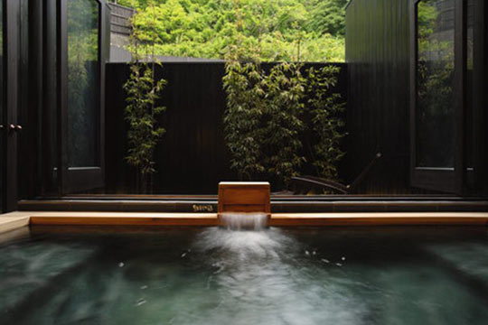 東道後のそらともり