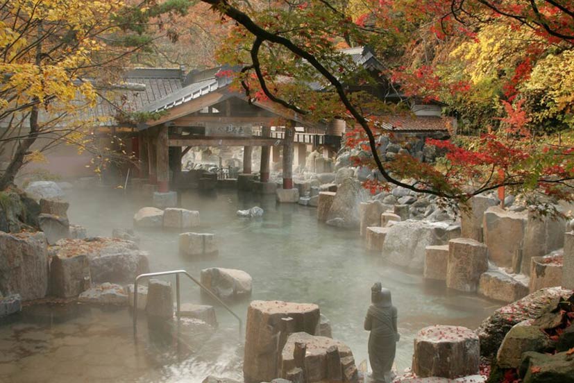 宝川温泉汪泉閣