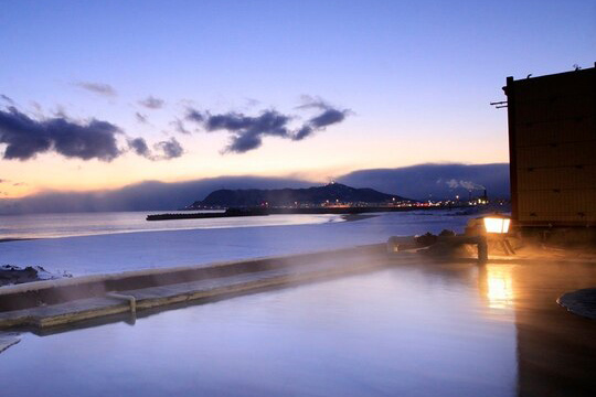 湯の川温泉　湯の川プリンスホテル渚亭