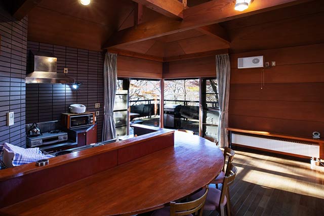 ＦｕｎＳｐａｃｅ芦ノ湖キャンプ村レイクサイドヴィラ