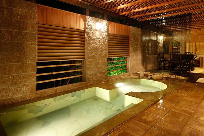 湯河原温泉　万葉の里　白雲荘