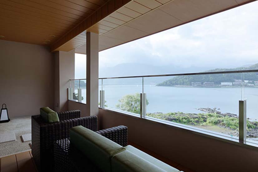 富士河口湖温泉　湖南荘