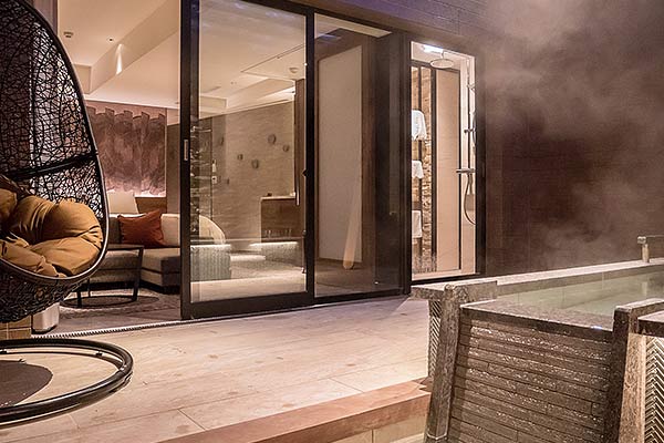 草津温泉　草津ナウリゾートホテル