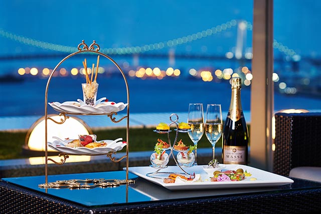 インターコンチネンタル東京ベイベイ「レインボーブリッジダイニング＆シャンパンバー　マンハッタン」