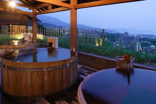 別府温泉　杉乃井ホテル