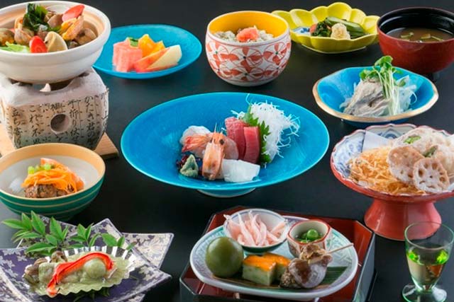 勝浦温泉　ホテル浦島