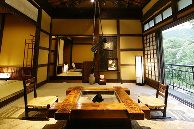 天城湯ヶ島温泉　白壁　和とモダンが織りなす里山の古民家