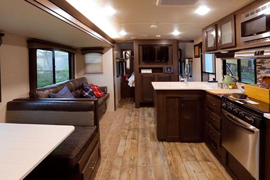 ＵＦＵＦＵ　ＶＩＬＬＡＧＥ