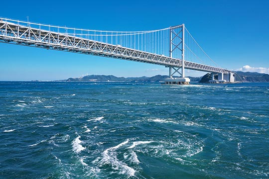 鳴門海峡・渦潮