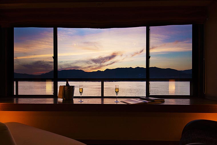 宮島潮湯温泉　錦水館