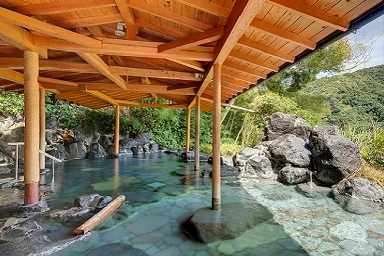 天城湯ヶ島　湯宿　嵯峨沢館