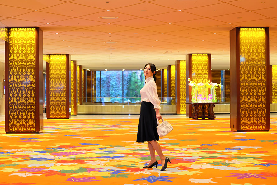 「リーガロイヤルホテル」メインロビー