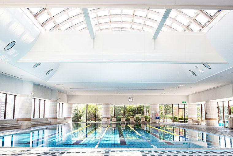 「リーガロイヤルホテル」ロイヤルスイミングクラブ