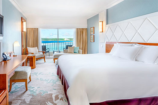 ヒルトン　グアム　リゾート　アンド　スパ