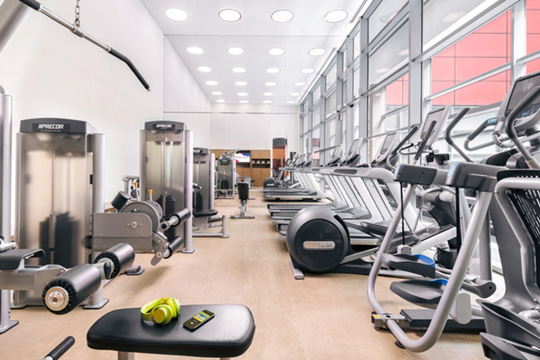 ROYAL　PLAZA　ON　SCOTTS