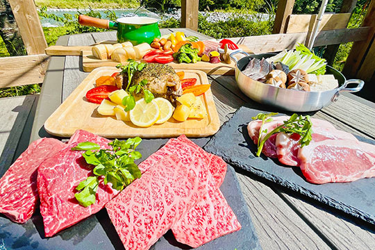 ＳＰＲＩＮＧＳ　ＶＩＬＬＡＧＥ　足柄・丹沢　温泉リゾート＆グランピング