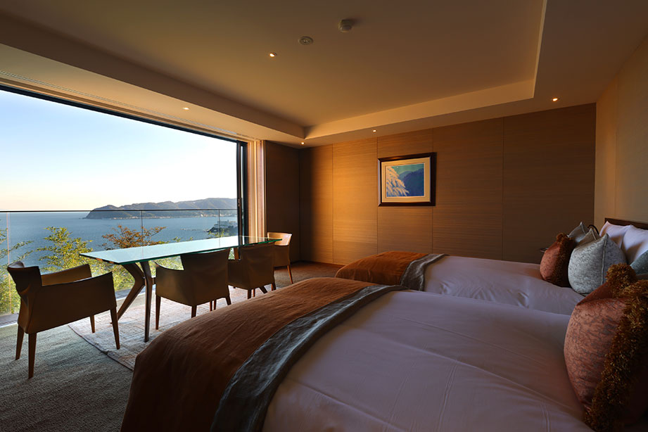 THE HIRAMATSU HOTELS ＆ RESORTS 熱海