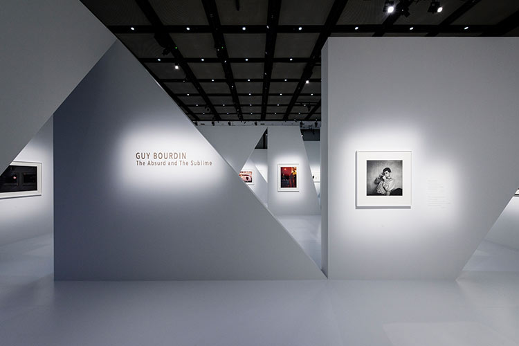 シャネル・ネクサス・ホール