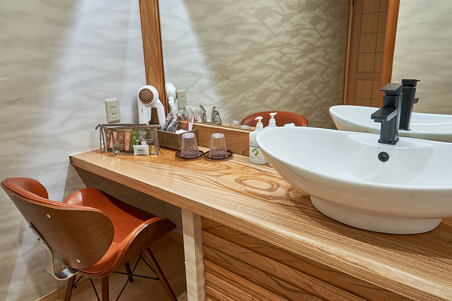 河津七滝　渓流温泉茶寮　水鞠（ＭＩＺＵＭＡＲＩ）