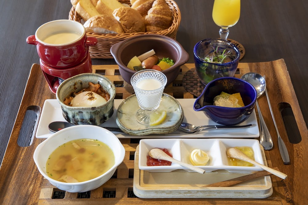 汀邸 遠音近音（みぎわてい をちこち）