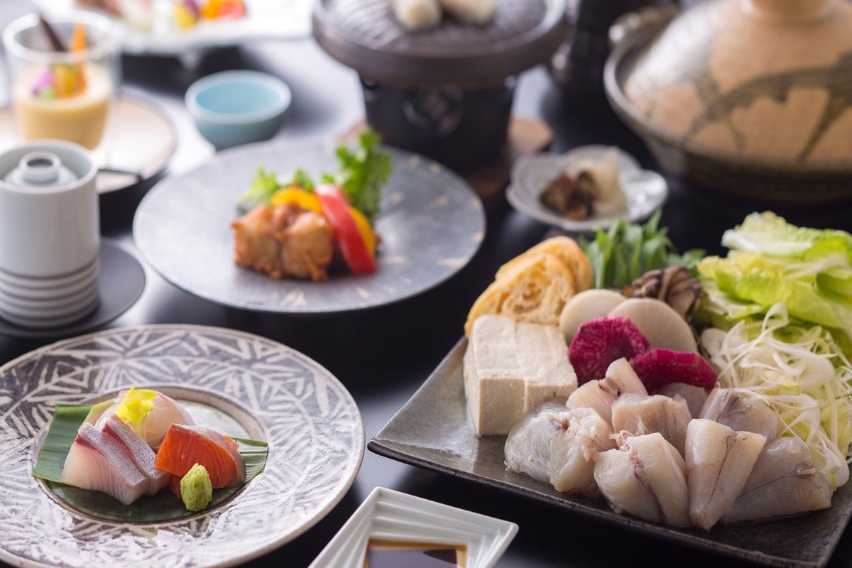 湯山荘　阿讃琴南