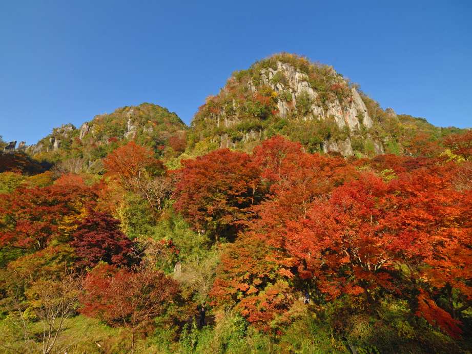 【2023最新】九州のおすすめ紅葉スポット30選