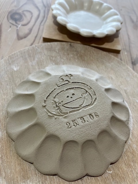 【大分】江戸の技が今に咲く〜臼杵焼 10 周年記念 体験に食も