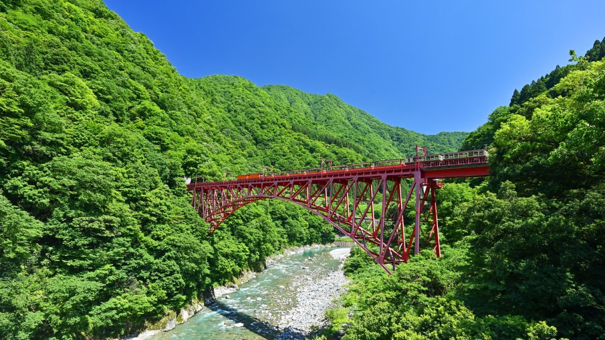 黒部峡谷トロッコ電車