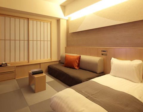 大人３名でも使える畳敷きの客室 （写真は１名利用）