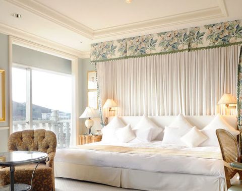 ガーデンサイド　ロイヤルスイート　１５３平米