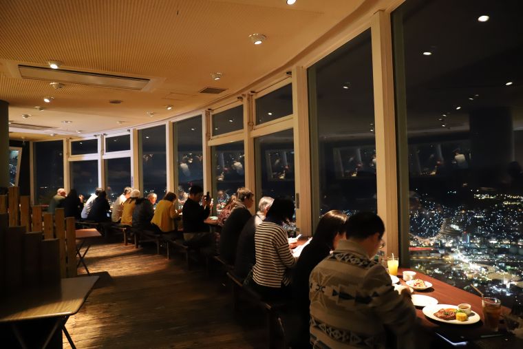 稲佐山山頂展望台 光のレストラン