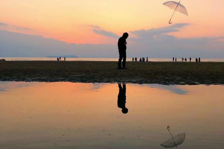 父母ケ浜 傘 ビーチボール