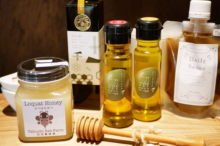 DEMI 1/2（デミニブンノイチ）　香川の特産品