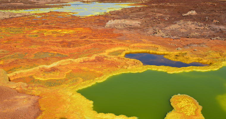 ダナキル砂漠・ ダロール火山