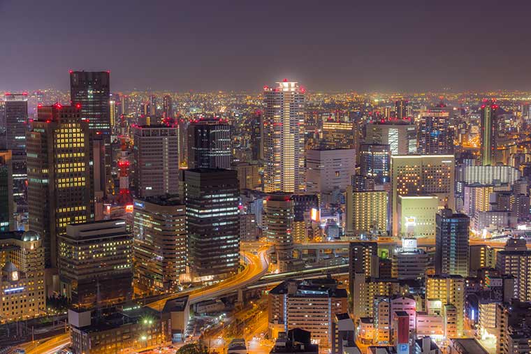 梅田スカイビル 空中庭園展望台の夜景