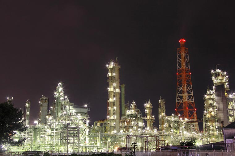 堺泉北臨海工業地帯の夜景