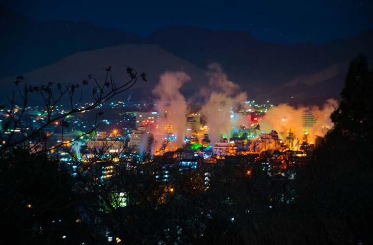 湯けむり展望台の夜景